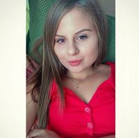 Тина Караиванова