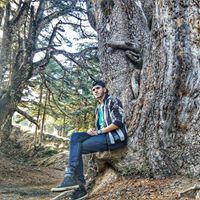 Âmîńë Pîřàñhà