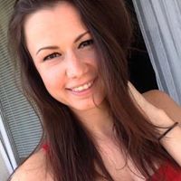 Simona Pě