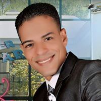 الشاعر محمود