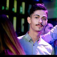 Πετρος Μανος