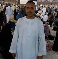 مصطفى المنير