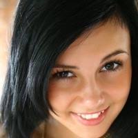 Кристина Ли