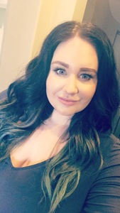 Justine The Bookish Box