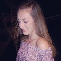 Στέλλα Βακουφάρη