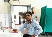 Dr-Naved Kasganj