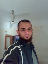 أبومالك عاطف