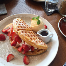 strawberries  Loh 