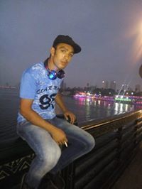 ﭑخرگوآ تحسدؤنے