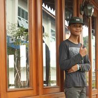 Rizkyngrhh Rizkyngrhh