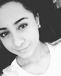 Carolin Zakee