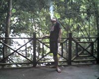 Cy Raz