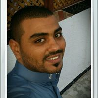 مصطفى منصور