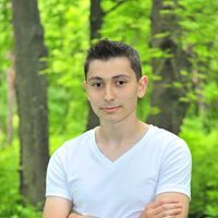 Людмил Андреев