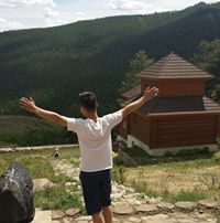 Би Түвшинболд