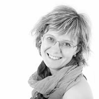 Виолета Мазарова