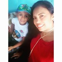 Lore Benavides