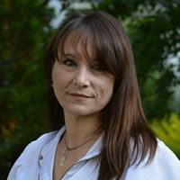 Tina Mengerink-James