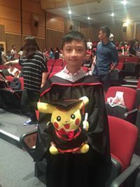 睎朗 廖