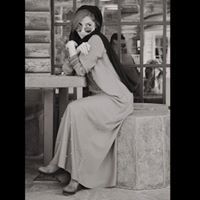 Sûńîÿà Mûšhtāq