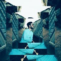 الشاعر مثنى