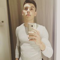 Никола Николов