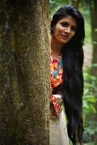 তুষ্টি মিত্র