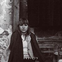 Laura Van Overtveldt