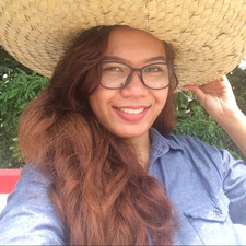 Roxy Nicolas