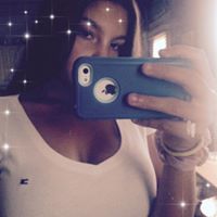 Qüëëñ Häïłëÿ