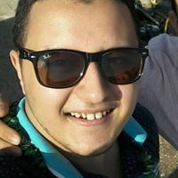 محمود مصطفى