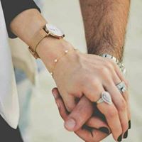 رهينة الذكريات