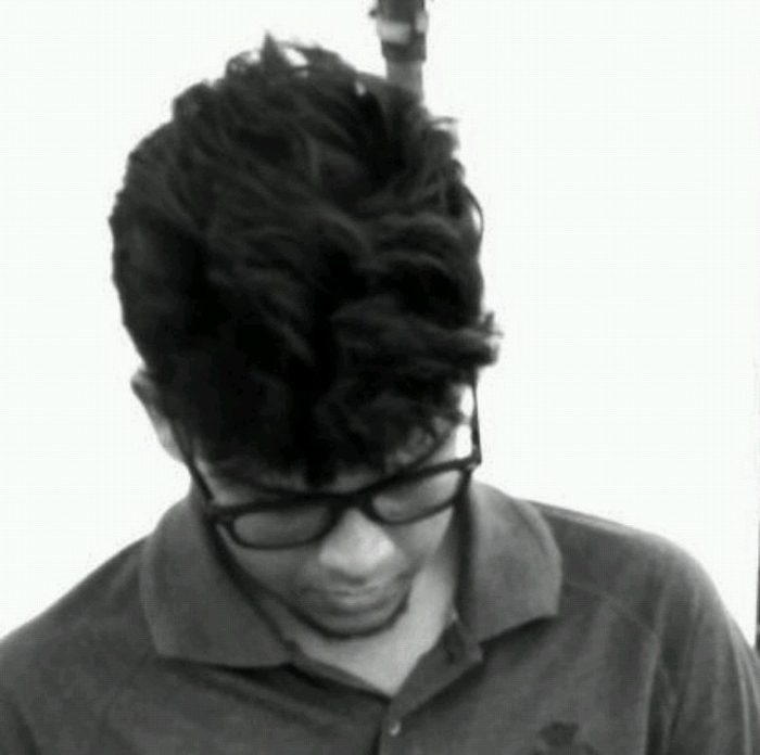 Goodreads profile picture for @muzammil