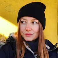 Лена Минаева