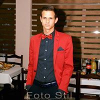 Виктор Ангелов