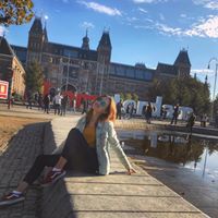 Симона Сарагинова