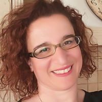 Νικολέττα Φρουζάκη