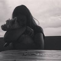 Θένια Υφαντοπούλου