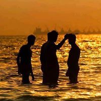 চেনা মানুষ