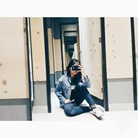 Tarii Mutiara Shandy