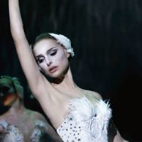 أليس في بلاد العجائب