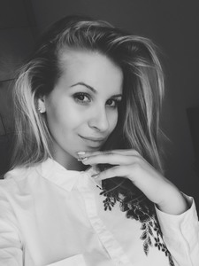 Дени Жекова