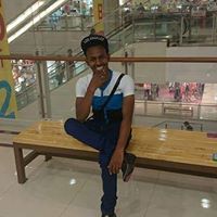 ايمن الامين