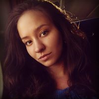 Никол Николова
