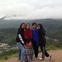 Riris Lingga
