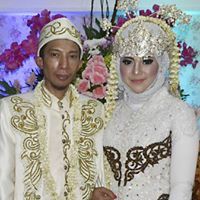 Ratna Dewi