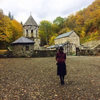 ნატალია ლურსმანაშვილი