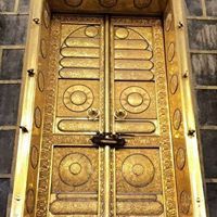 رفقا بالقوارير