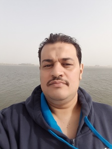 ايمن ابو احمد