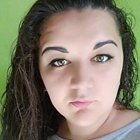 Анюта Коробкова